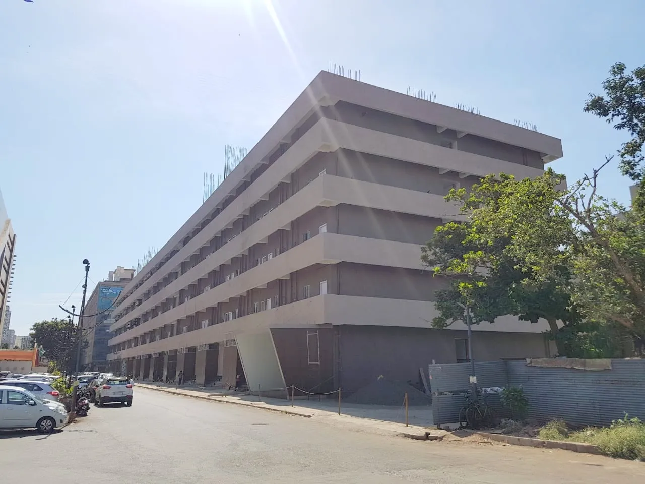 Office Offices for Sale in Laxmi Plaza, Andheri West