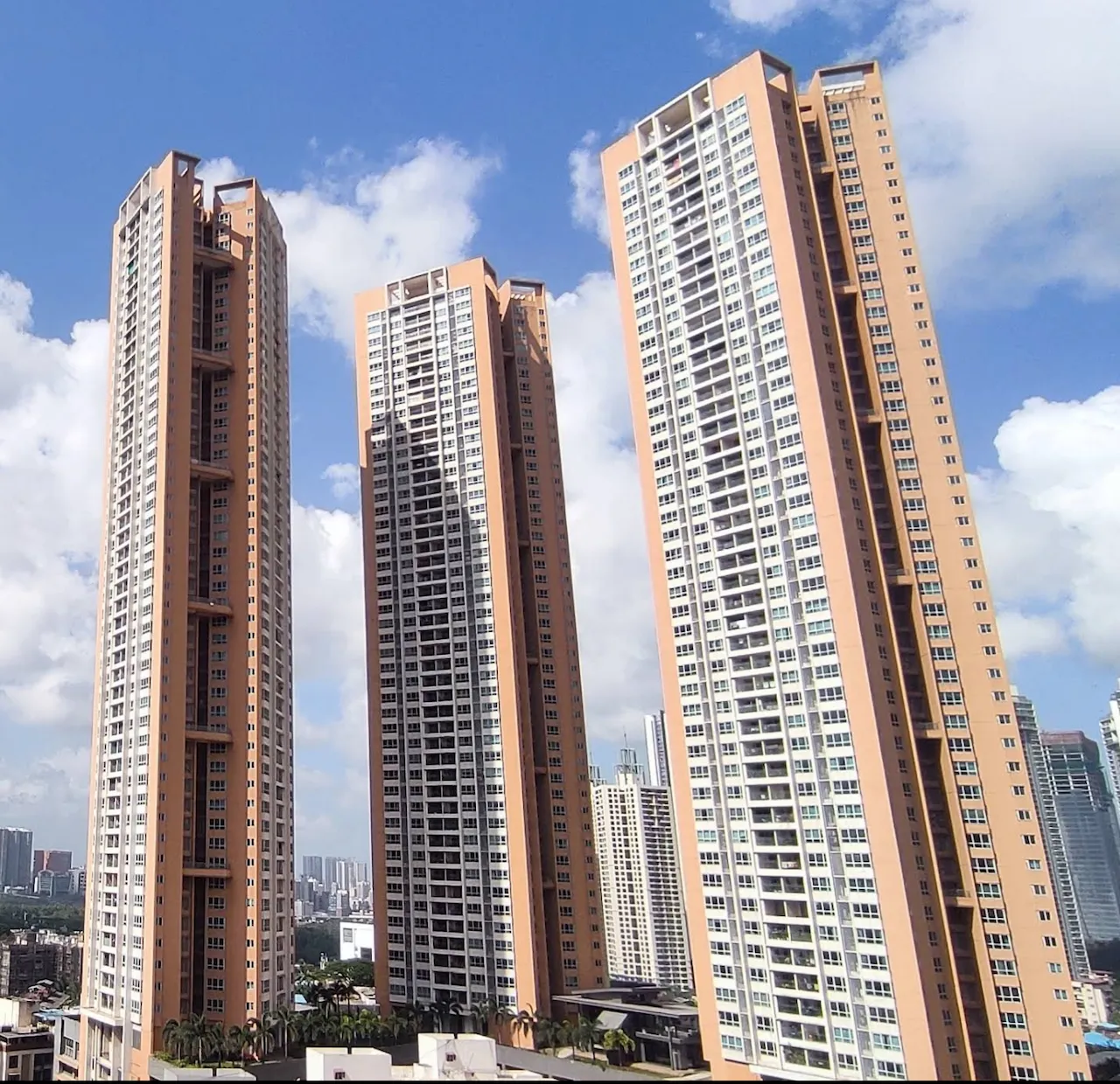 DB Woods, Goregaon East