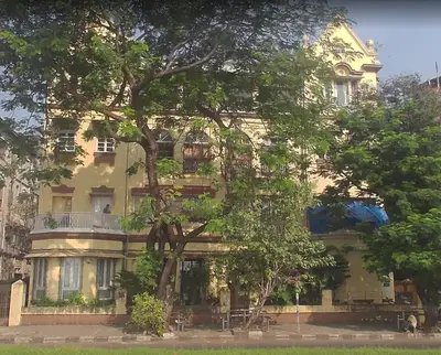 4 BHK Gokul Niwas, Girgaon — for Sale — photo 1 thumbnail