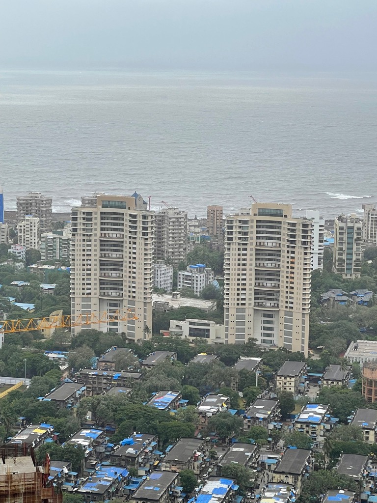 3½ BHK Flats on Rent in Kalpataru Horizon, Worli