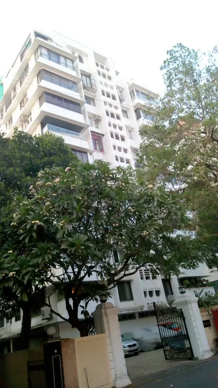 2 BHK Flats on Rent in Raj Niketan, Walkeshwar