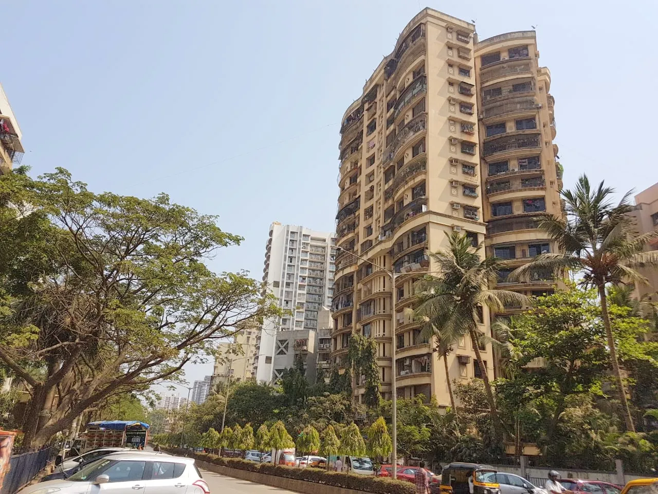 1 BHK Flats for Sale in Panorama Tower, Andheri West