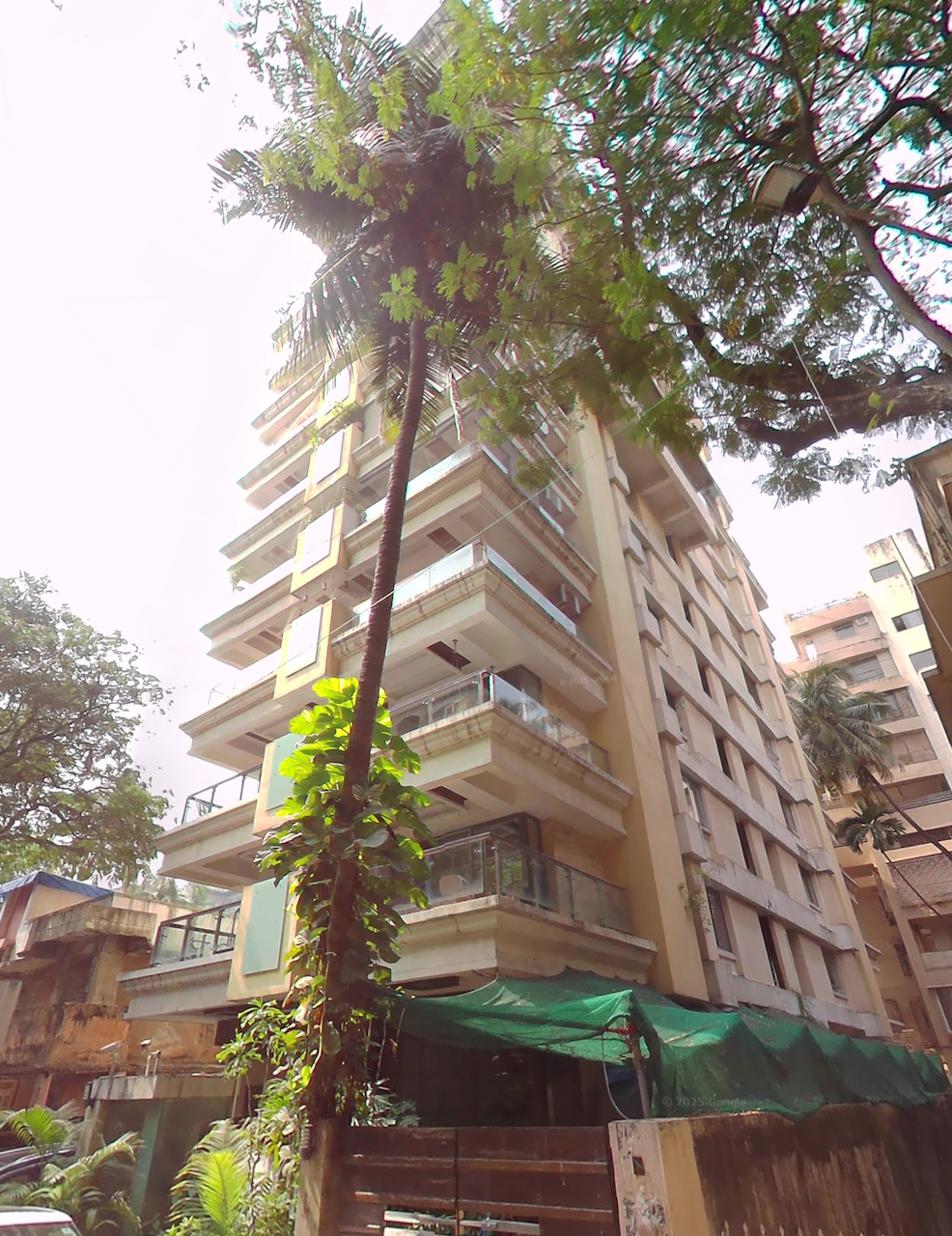 3 BHK Flats on Rent in Lamour, Bandra West