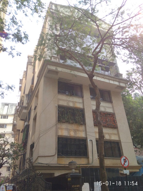 3 BHK Semi Furnished in Kesar Kripa , Khar West
