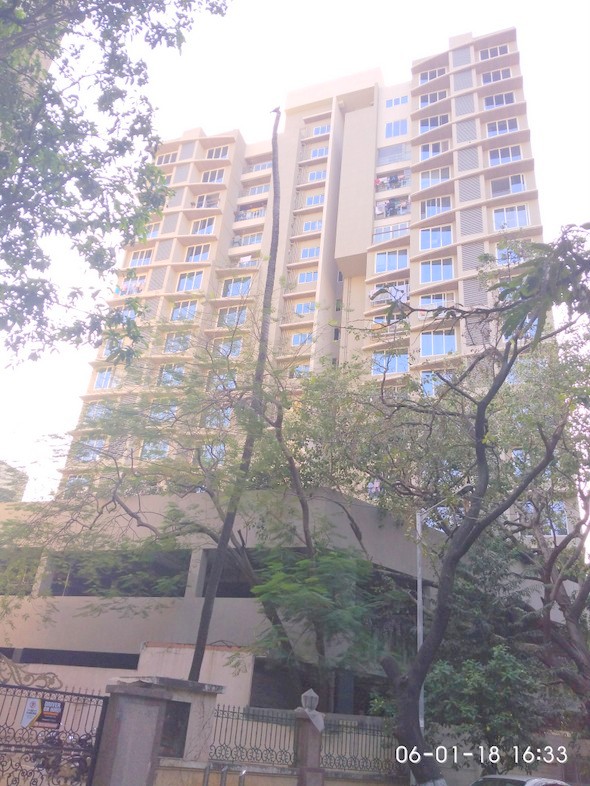5 BHK Flats on Rent in Badrinath, Khar West