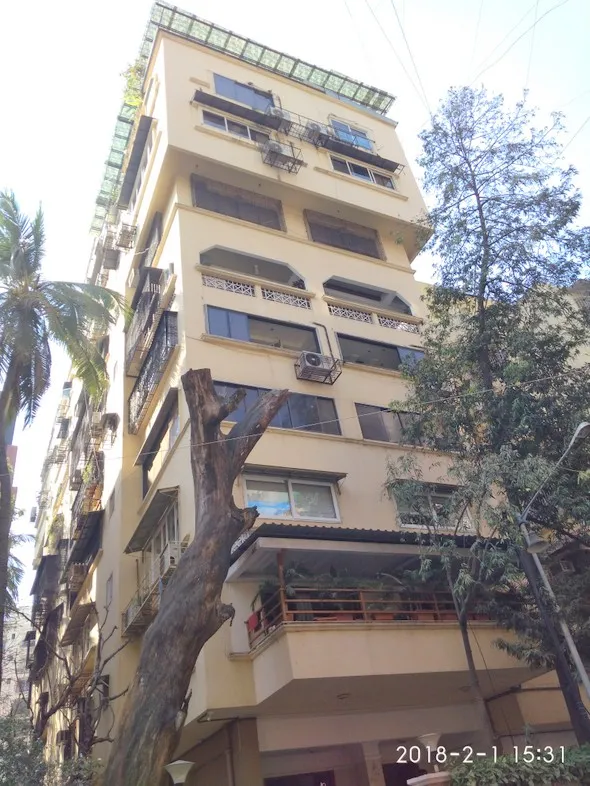 Office Flats on Rent in Laxmi, Bandra East
