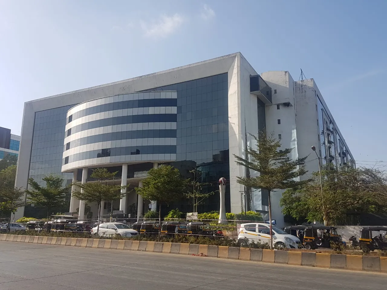 Office Space Offices for Sale in Solitaire Corporate Park, Andheri East