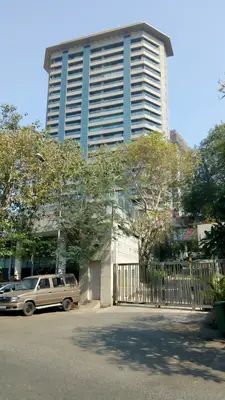 4 BHK Flats for Sale in Infinity Tower, Nepeansea Road