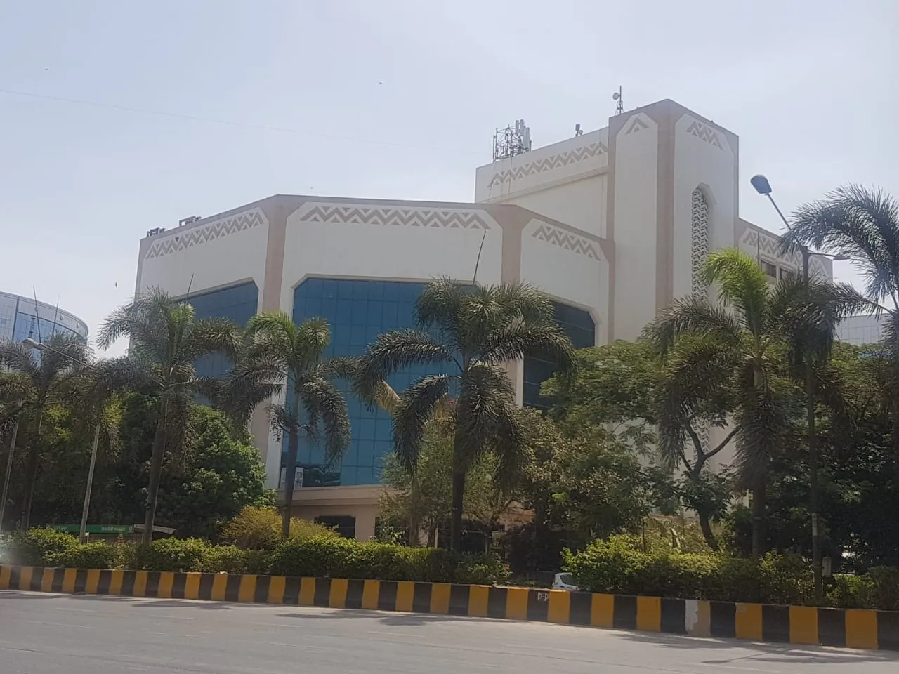 Office Space Offices for Sale in Fortune 2000, Bandra Kurla Complex