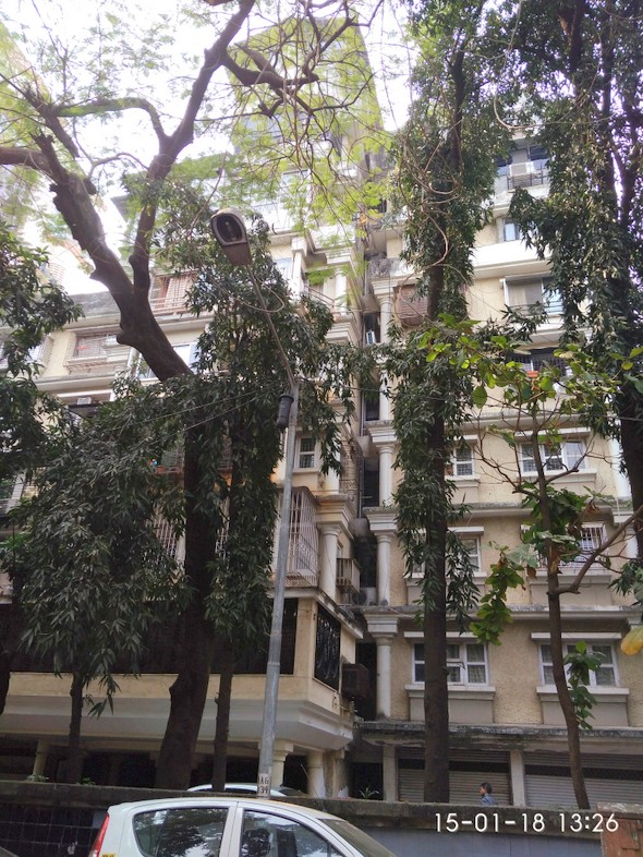 Kudrat, Khar West