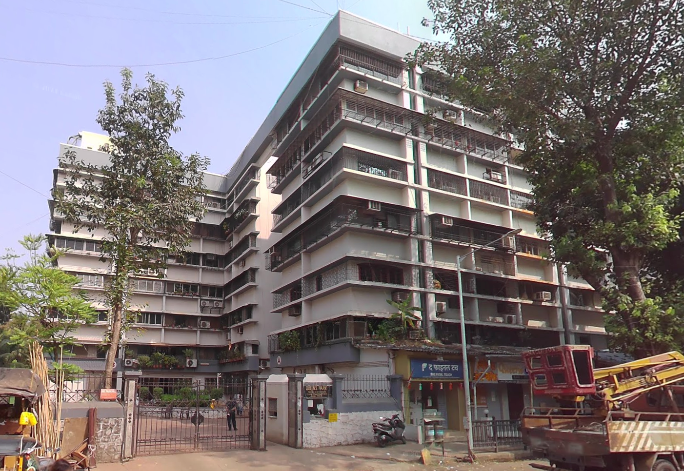 3 BHK Queens Park for Rent in Juhu