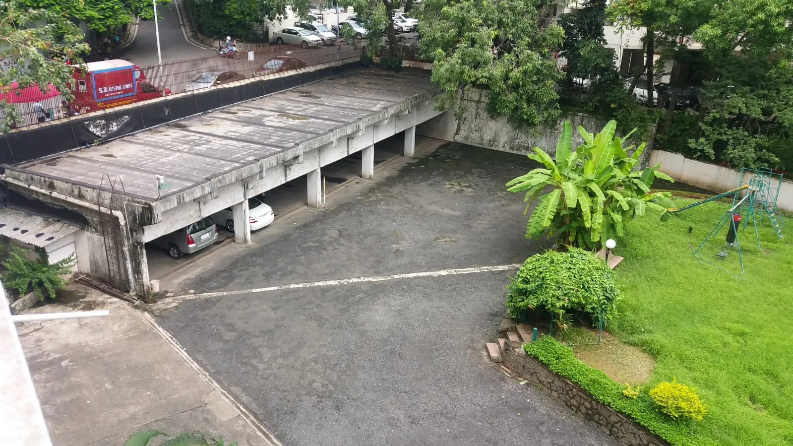 2 BHK Flats on Rent in Volkart House, Warden Road