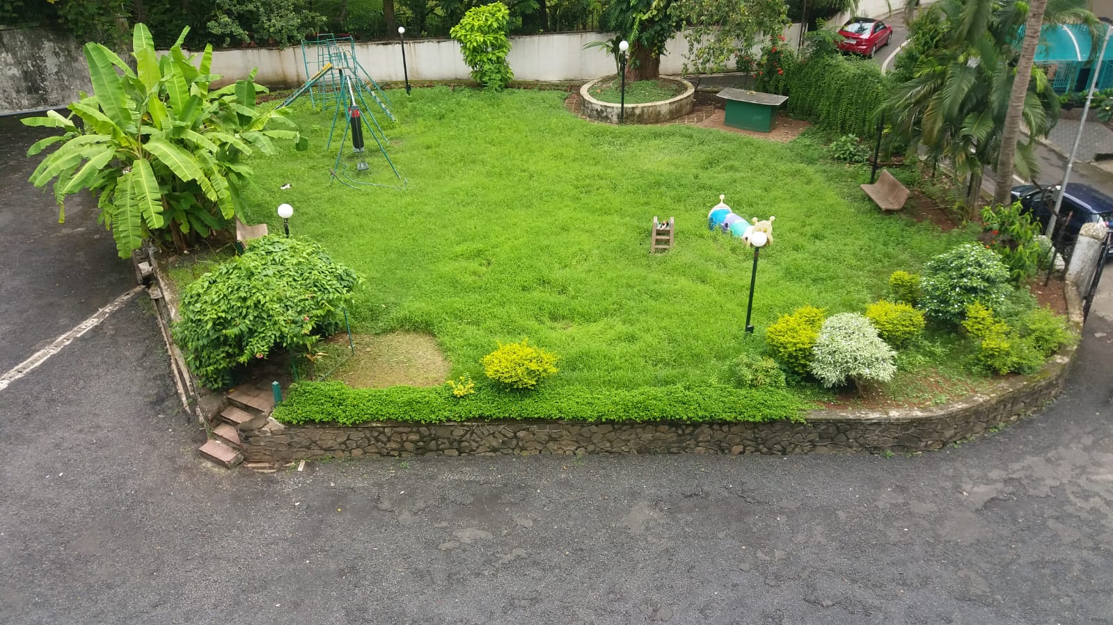 Garden - Volkart House, Warden Road