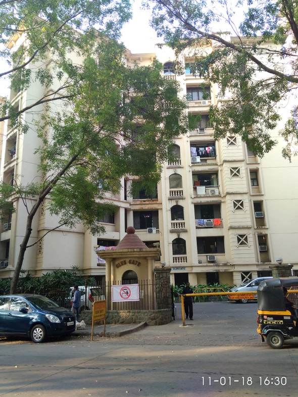2BHK Semi Furnished in Glen Gate , Powai
