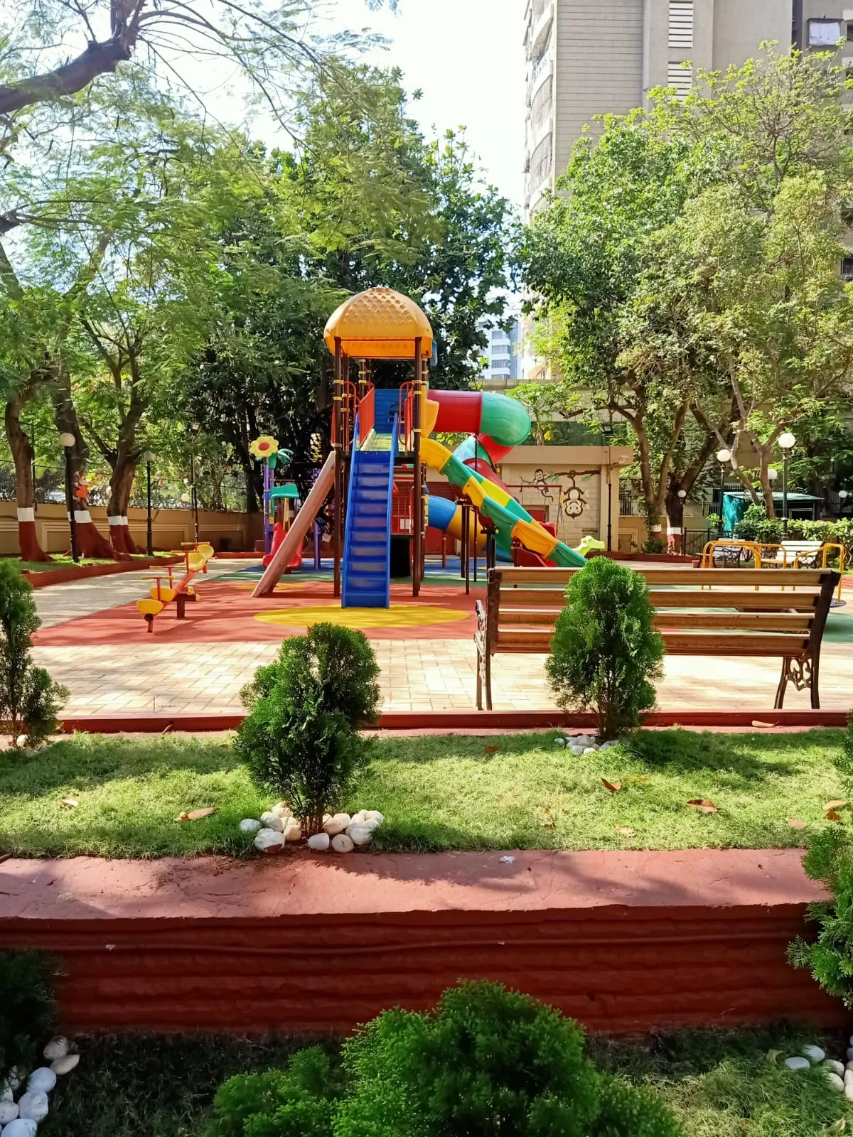 3 BHK Flats for Sale in Green Acres, Andheri West