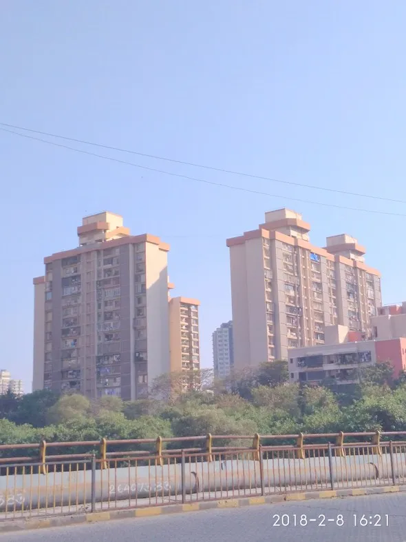 3 BHK Flats for Sale in Green Acres, Andheri West