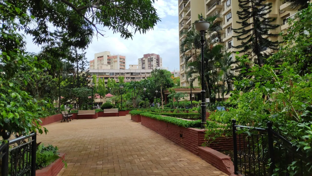 3 BHK Flats for Sale in Green Acres, Andheri West