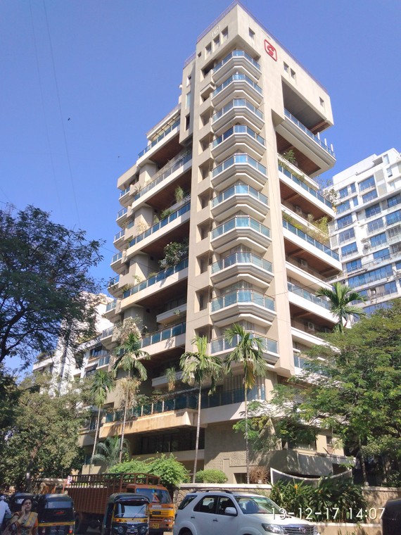 3 BHK Flats for Sale in Satguru Sharan, Bandra West