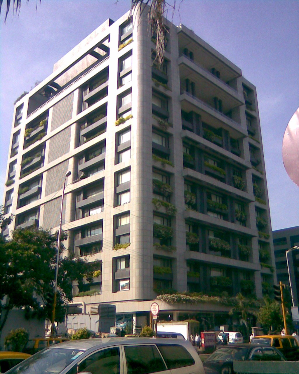 Building - Ceejay House, Worli