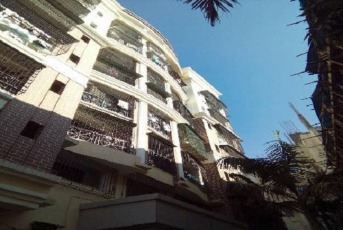 3 BHK Lake View, Bandra West — for Sale