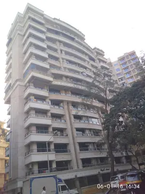 3 BHK Flats on Rent in Royal Accord, Khar West