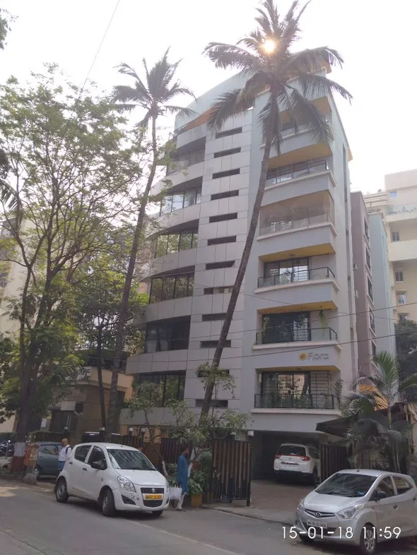 3 BHK Flats on Rent in Flora, Khar West