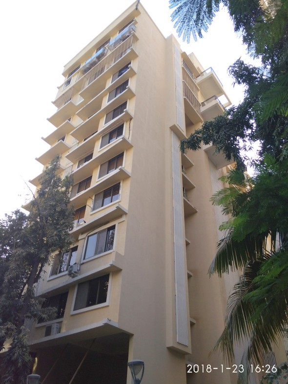 Palazzo Landmark, Santacruz West
