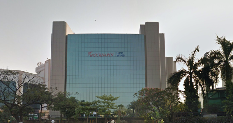 5 BHK Viraj Towers, Off Pokhran Road 2 — for Sale