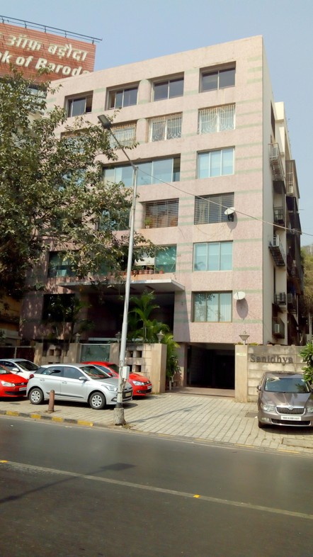 2 BHK Semi Furnished in Sanidhya , Walkeshwar