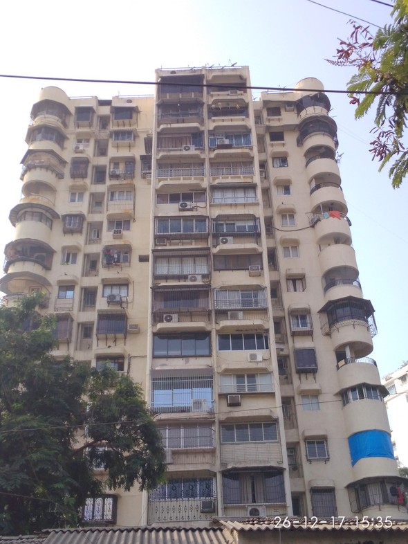3 BHK Furnished in Moru Mahal , Bandra West