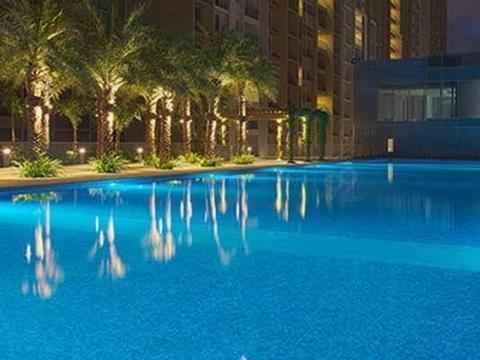 Swimming Pool - Sheth Vasant Oasis, Andheri East