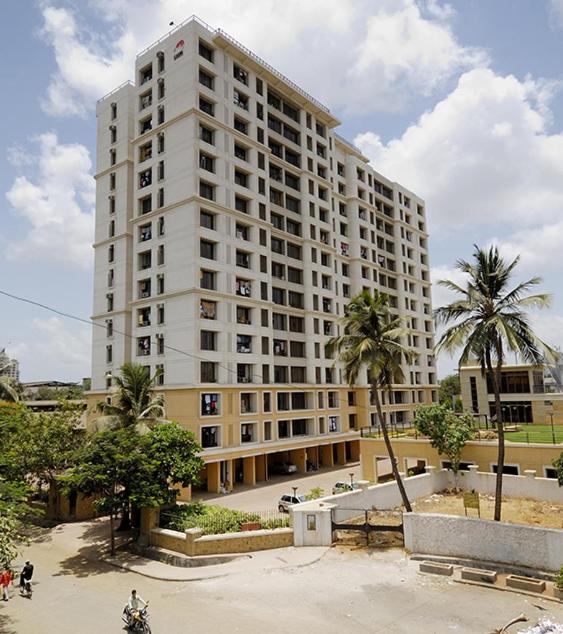 Raheja Solitaire, Goregaon West