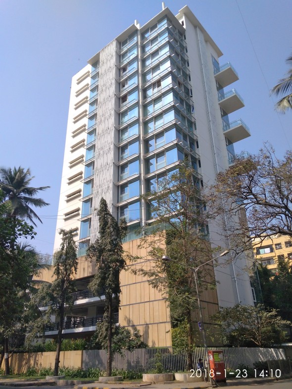 Oberoi Priviera , Santacruz West