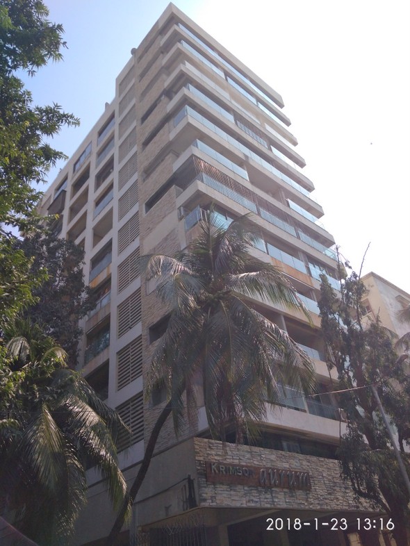 Krimson Aurum, Santacruz West