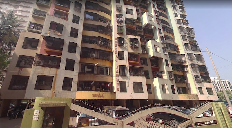 Building - Dheeraj Jamuna, Malad West