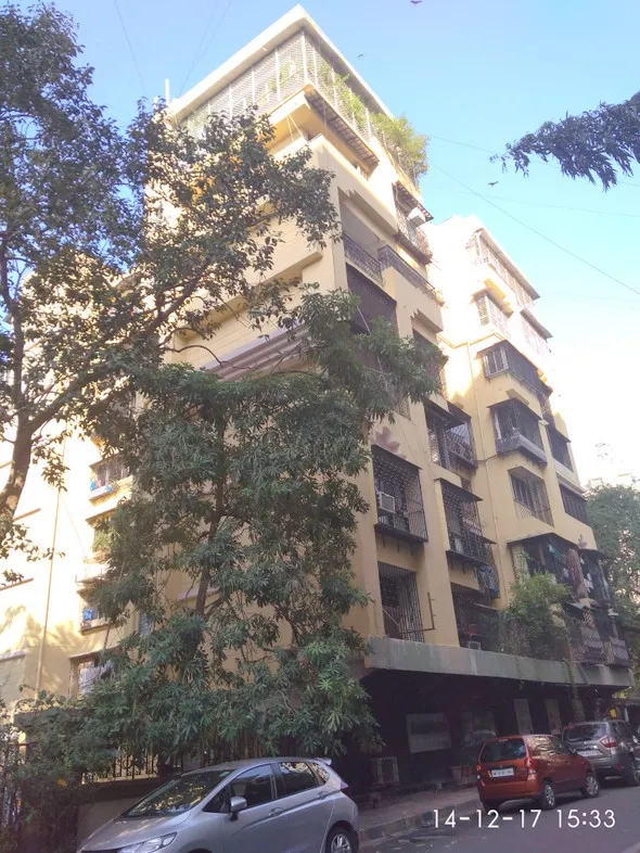 2 BHK Hill Post for Rent in Bandra West