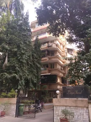2 BHK Flats on Rent in Durga Prasad, Khar West