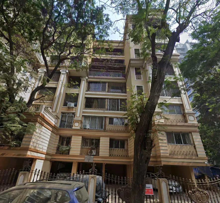 2BHK Semi Furnished in Seeta Geeta , Bandra West