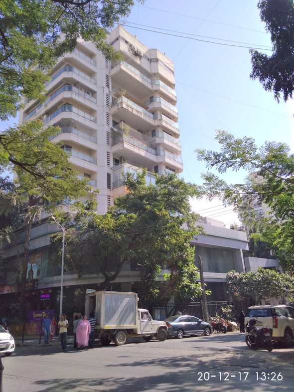 4 BHK Flats for Sale in Turner Heights, Bandra West