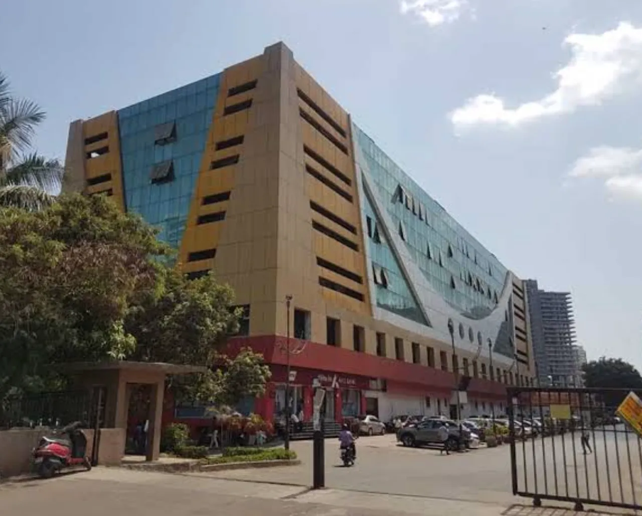 Office Laxmi Industrial Estate, Andheri West — for Rent