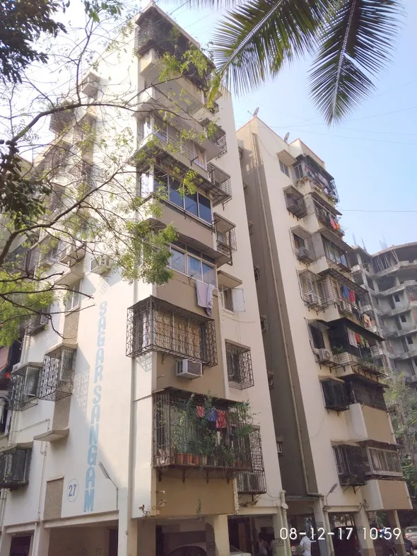 2 BHK Flats for Sale in Sagar Sangam, Bandra West