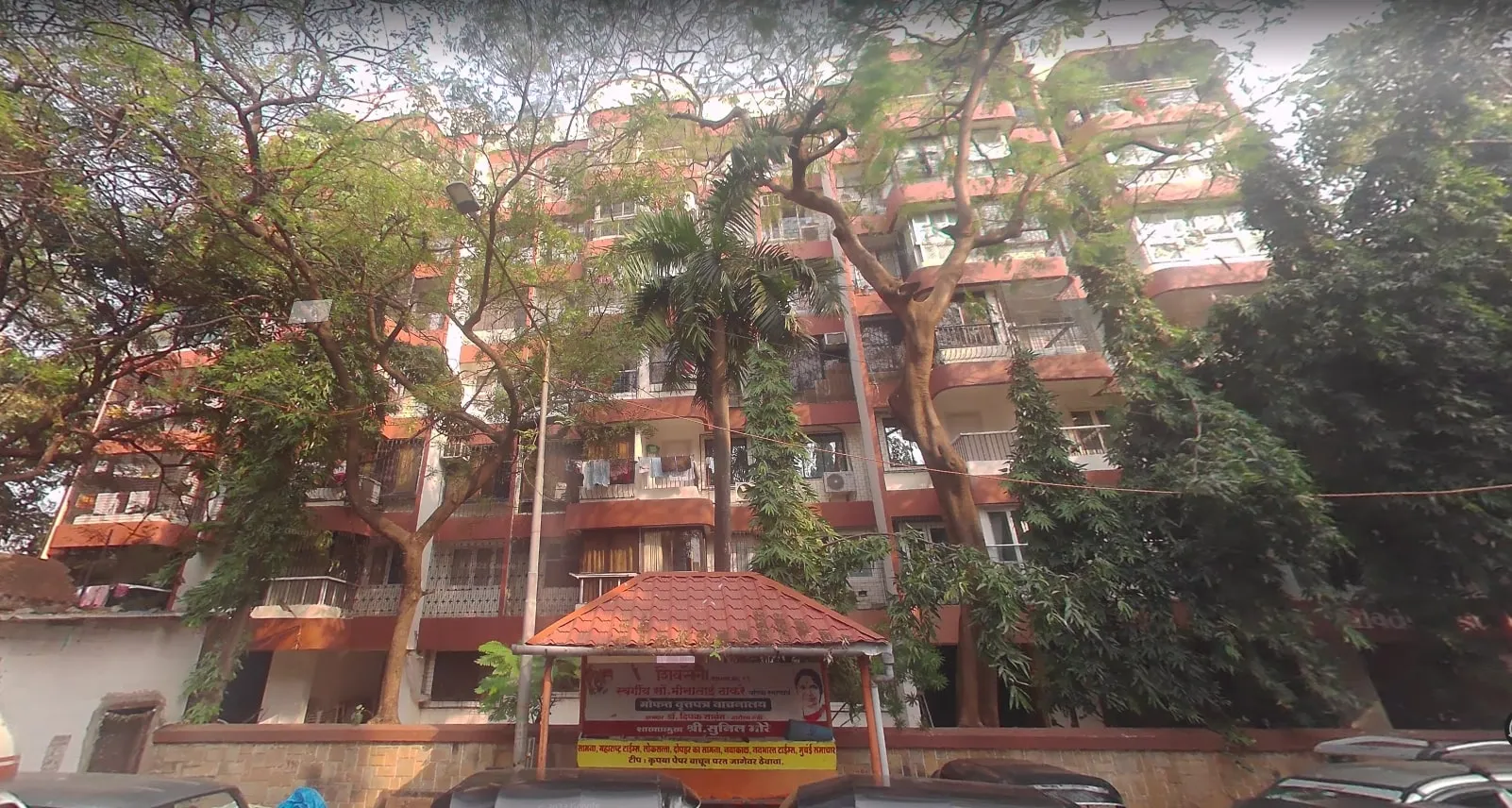 2 BHK Flats for Sale in Gladhurst, Santacruz West