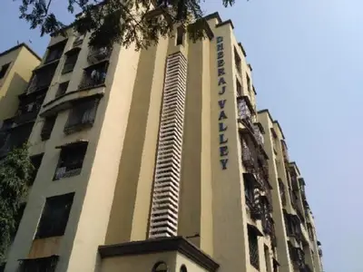 3 BHK Flats for Sale in Dheeraj Valley, Goregaon East