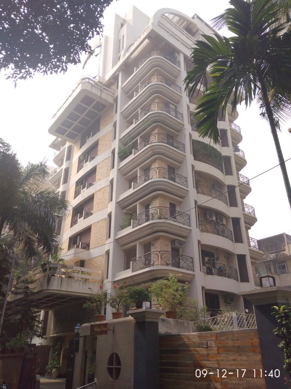 3BHK Fully Furnished in Satguru Simran , Bandra West