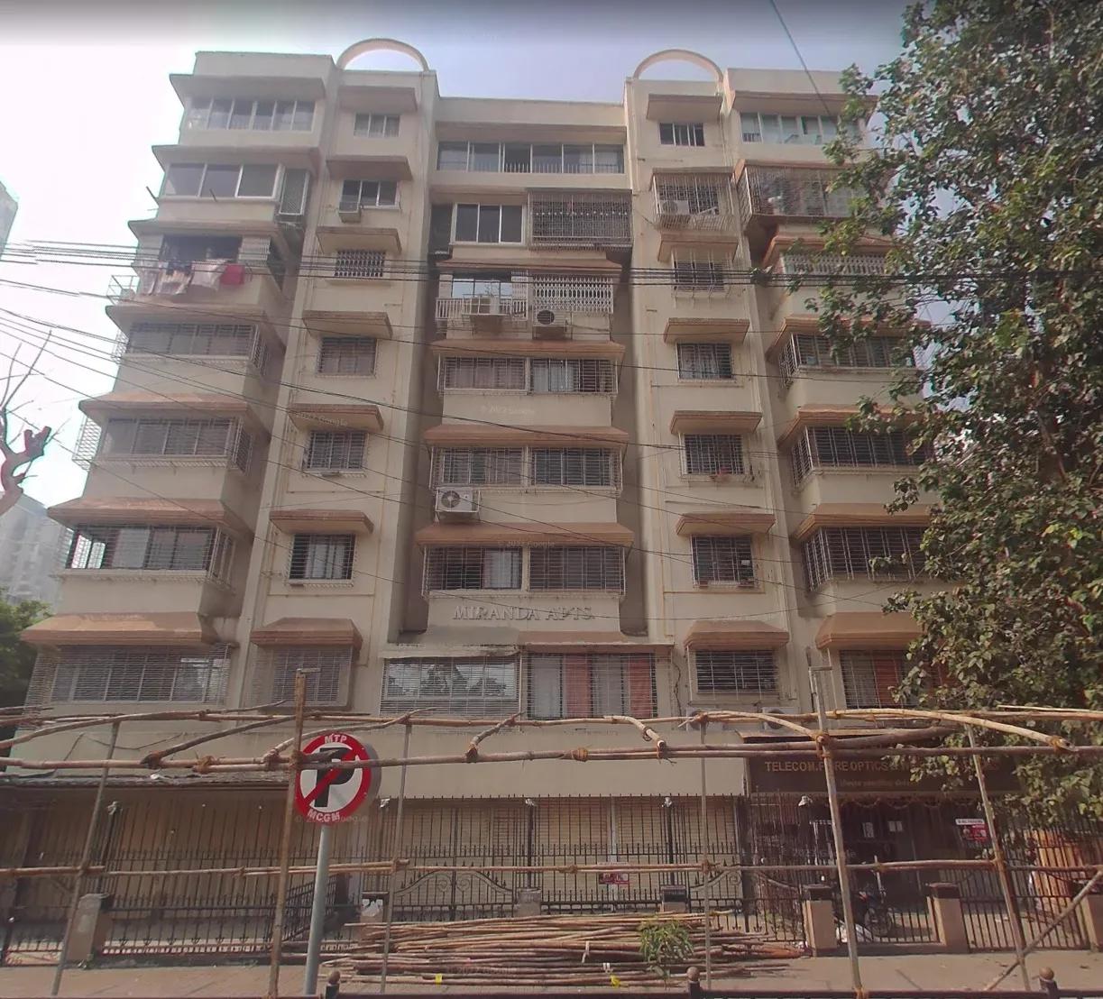 1 BHK Flats for Sale in Miranda Apartment, Prabhadevi