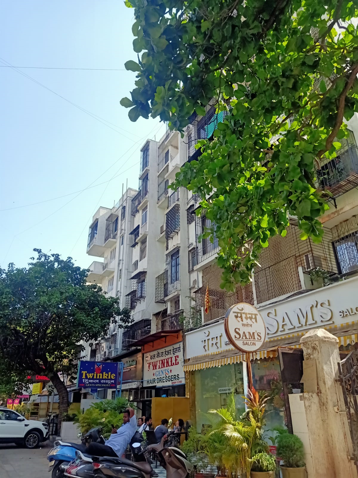 2 BHK Flats for Sale in Kenwood, Bandra West