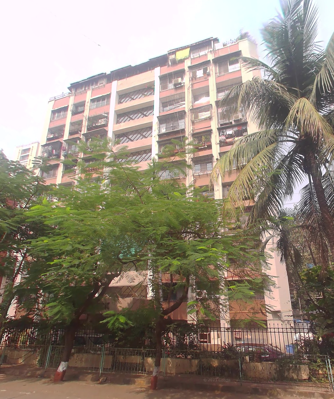 2 BHK Flats on Rent in Sky Deck Tower, Andheri West