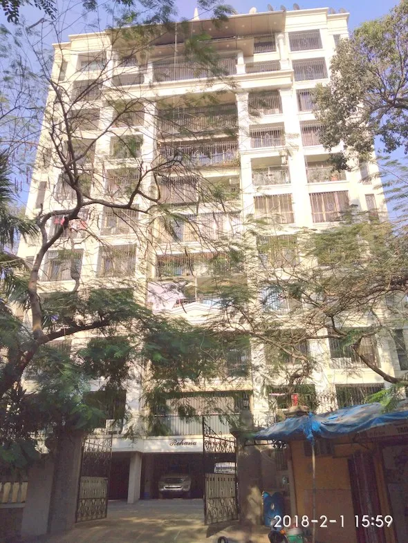  Flats for Sale in Rehana Heights, Santacruz West