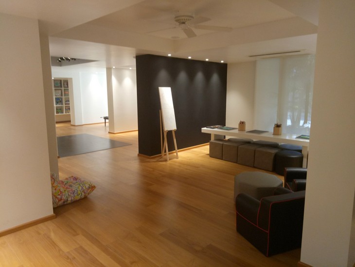 Ahu Area1 - Rustomjee Paramount, Khar West