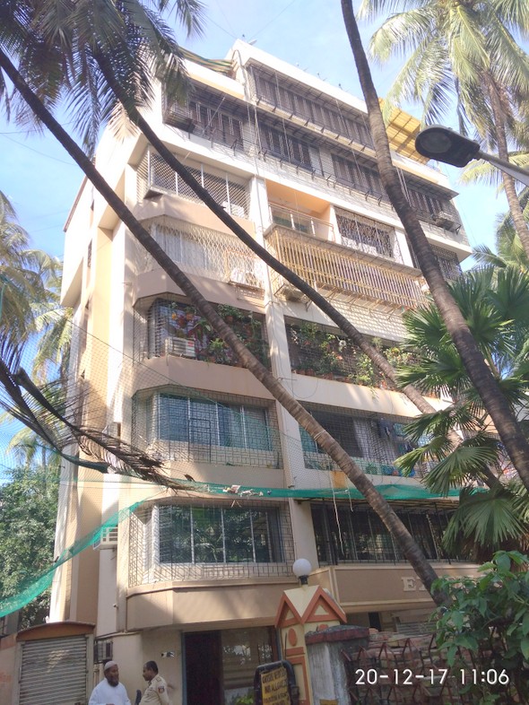 3 BHK Flats for Sale in Excella Apartment, Bandra West